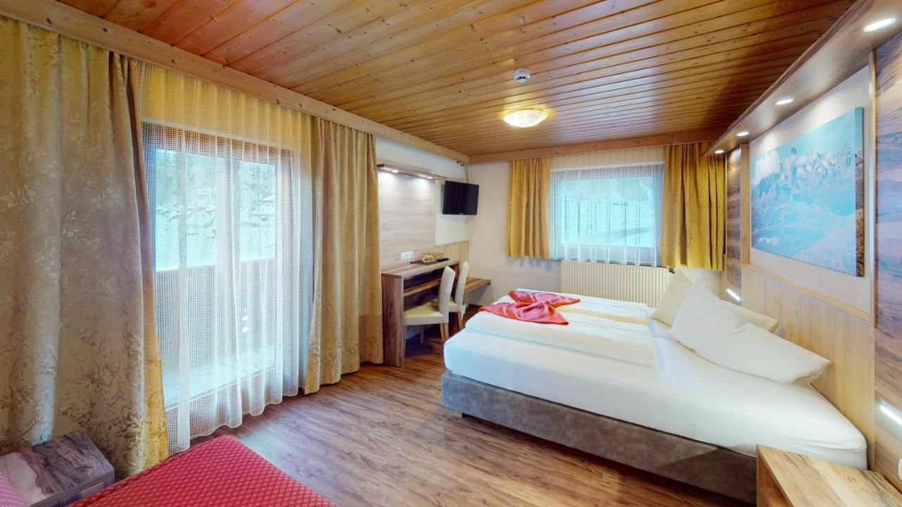 Hotel Pension Haid Sankt Leonhard im Pitztal Luaran gambar
