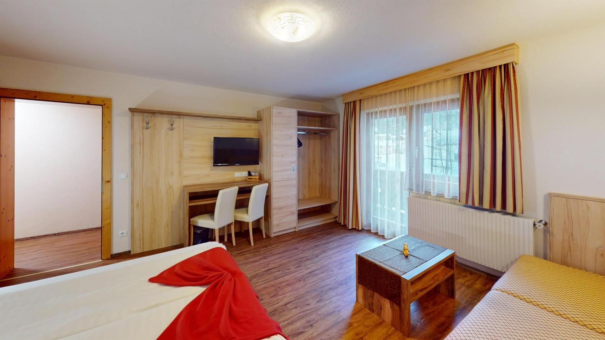 Hotel Pension Haid Sankt Leonhard im Pitztal Luaran gambar