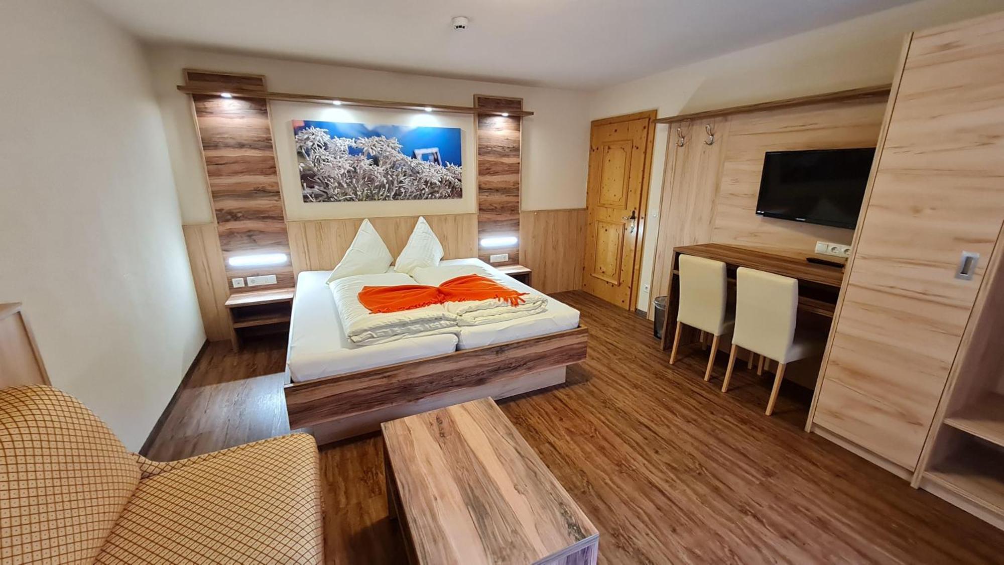 Hotel Pension Haid Sankt Leonhard im Pitztal Luaran gambar